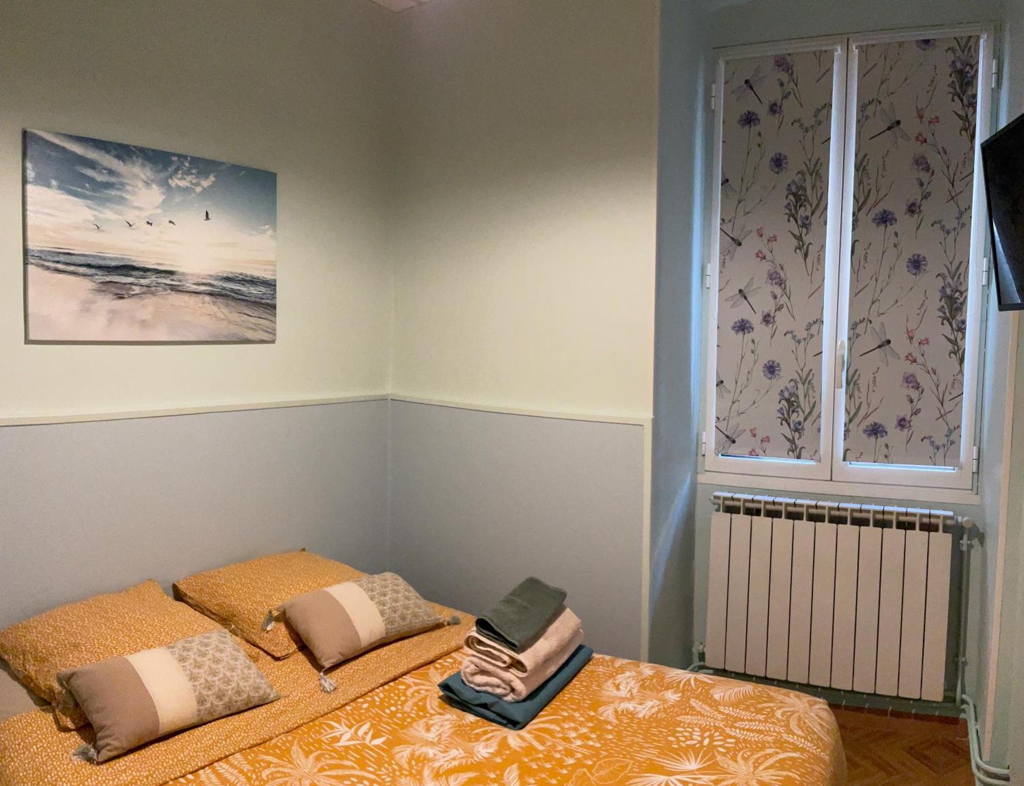 Appartement Cosy - 2 Chambres, Situe En Centre Ville Nice Luaran gambar
