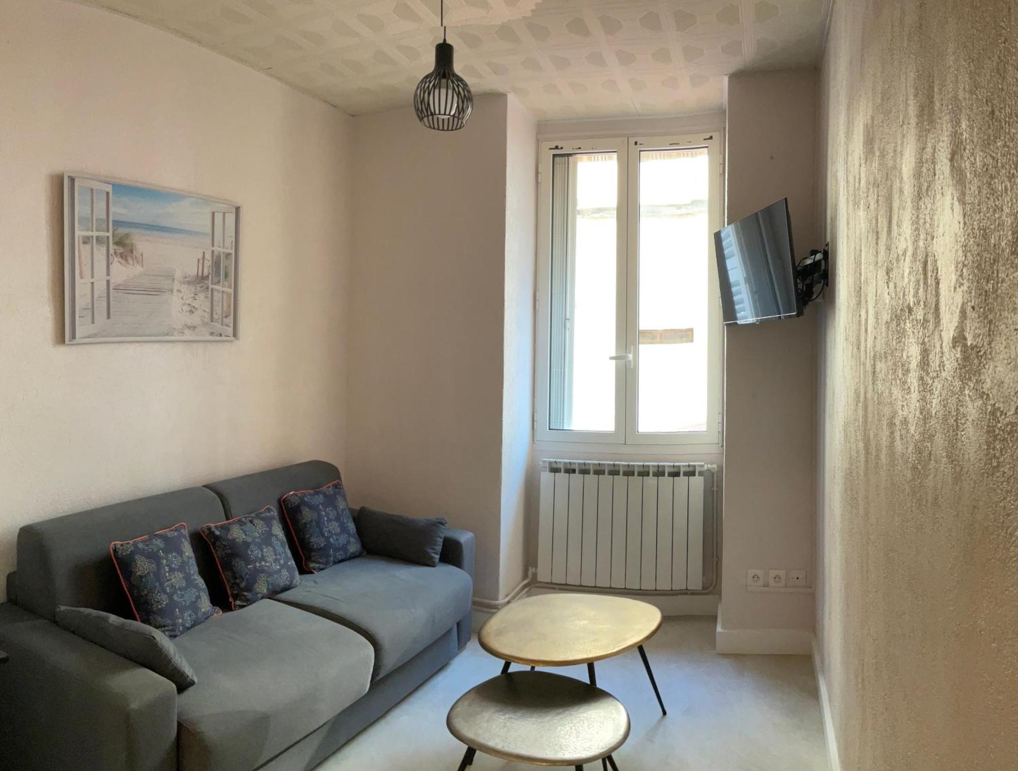 Appartement Cosy - 2 Chambres, Situe En Centre Ville Nice Luaran gambar